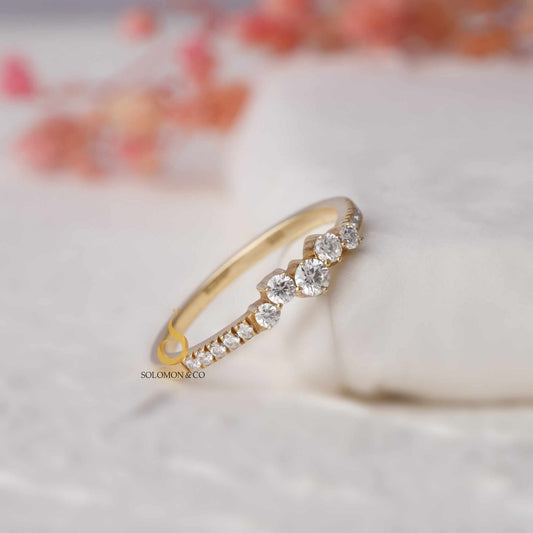 Dainty Round Cluster Womens Wedding Ring