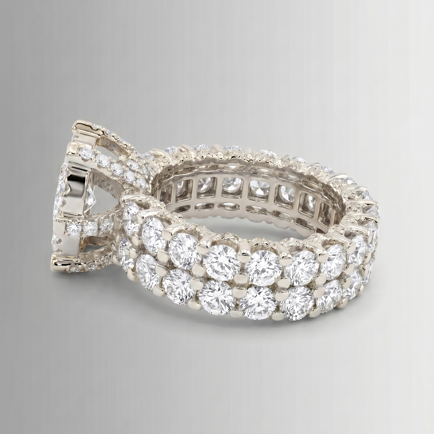 7.10 CTW Natural Diamond Piece – 14K Gold