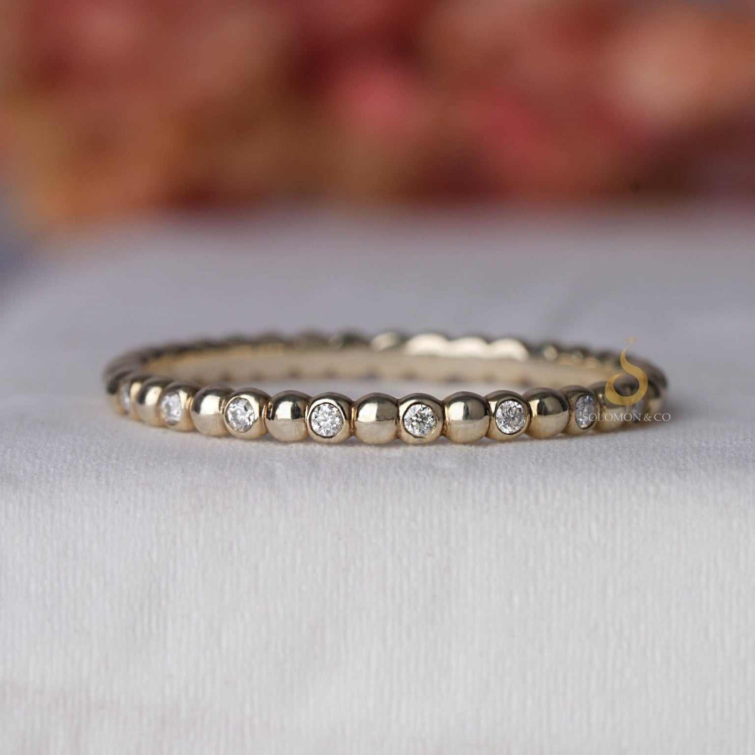 Bezel Round and Beaded Delicate Wedding Ring