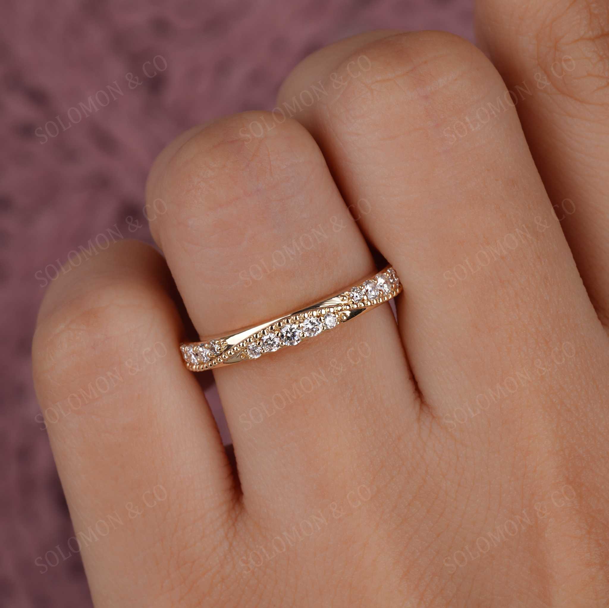 Milgrain Vintage Twisted Inspired Gold Round Diamond Ring
