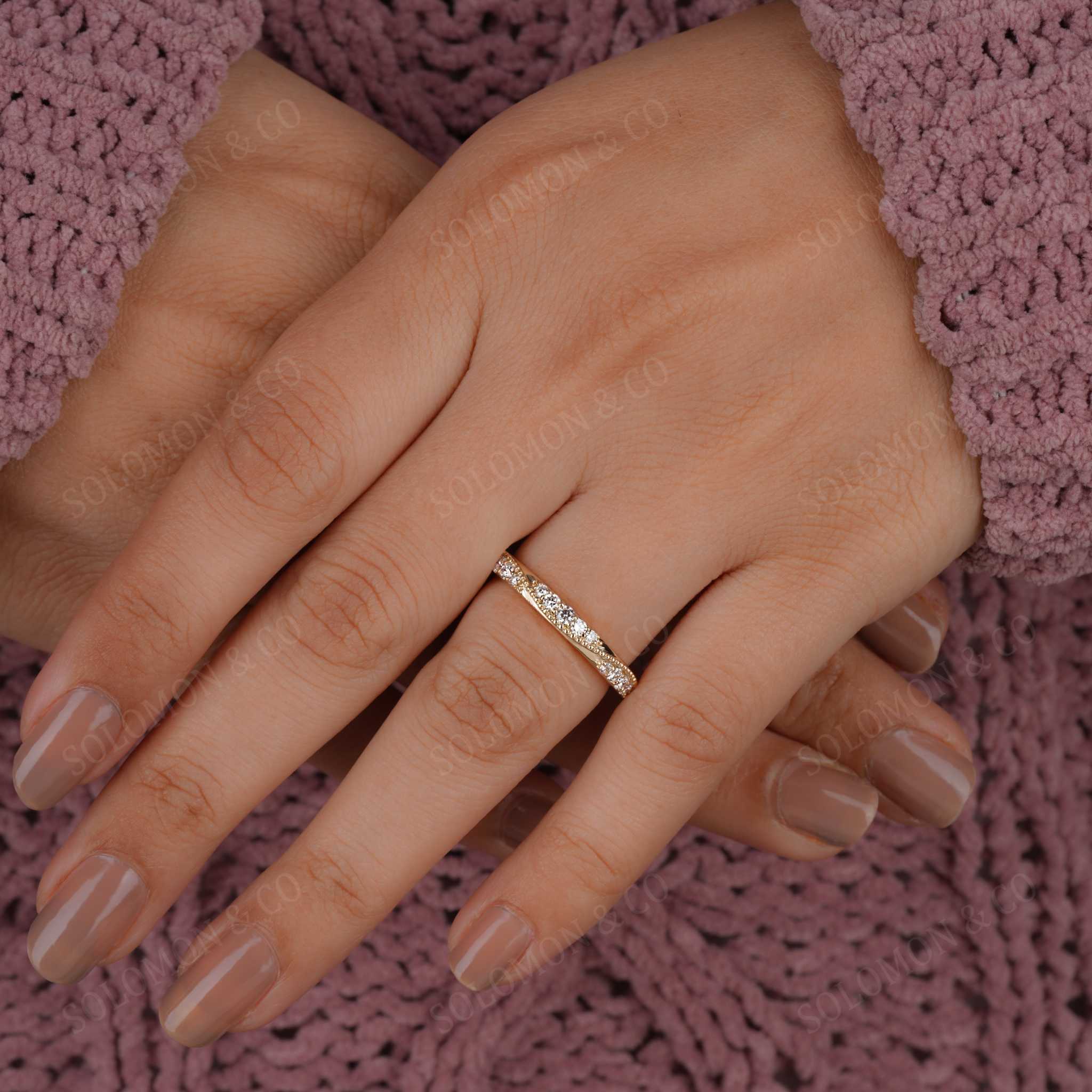 Milgrain Vintage Twisted Inspired Gold Round Diamond Ring