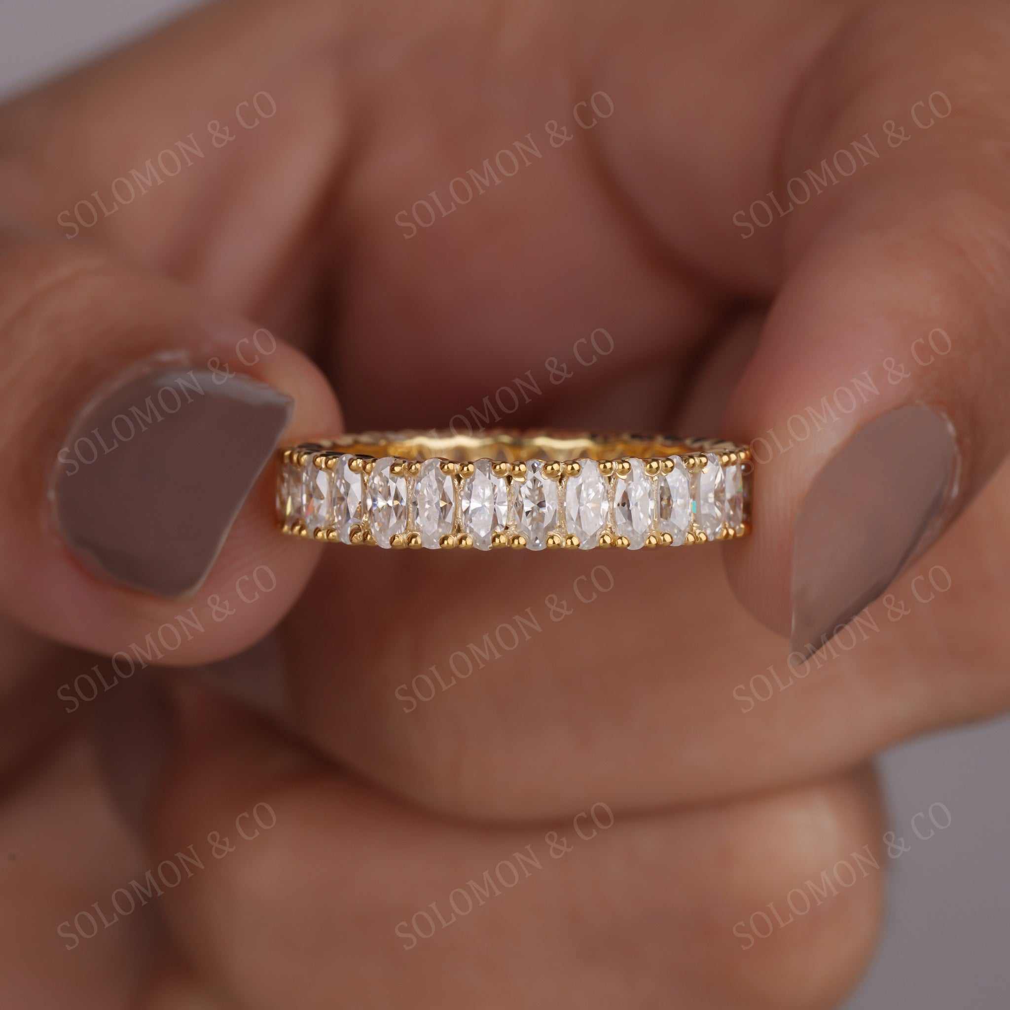 Shared Prong Unique Oval Anniversary Band