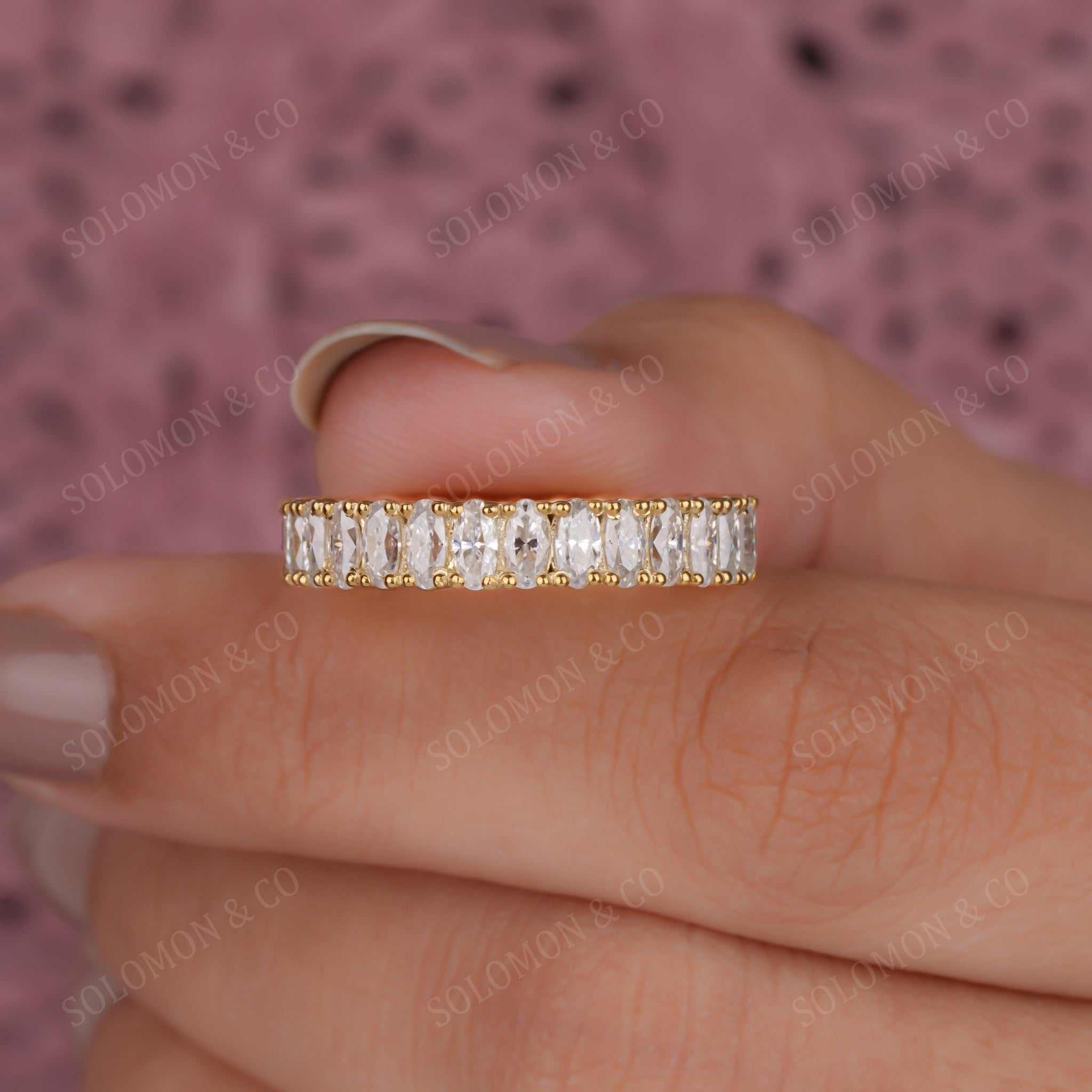 Shared Prong Unique Oval Anniversary Band