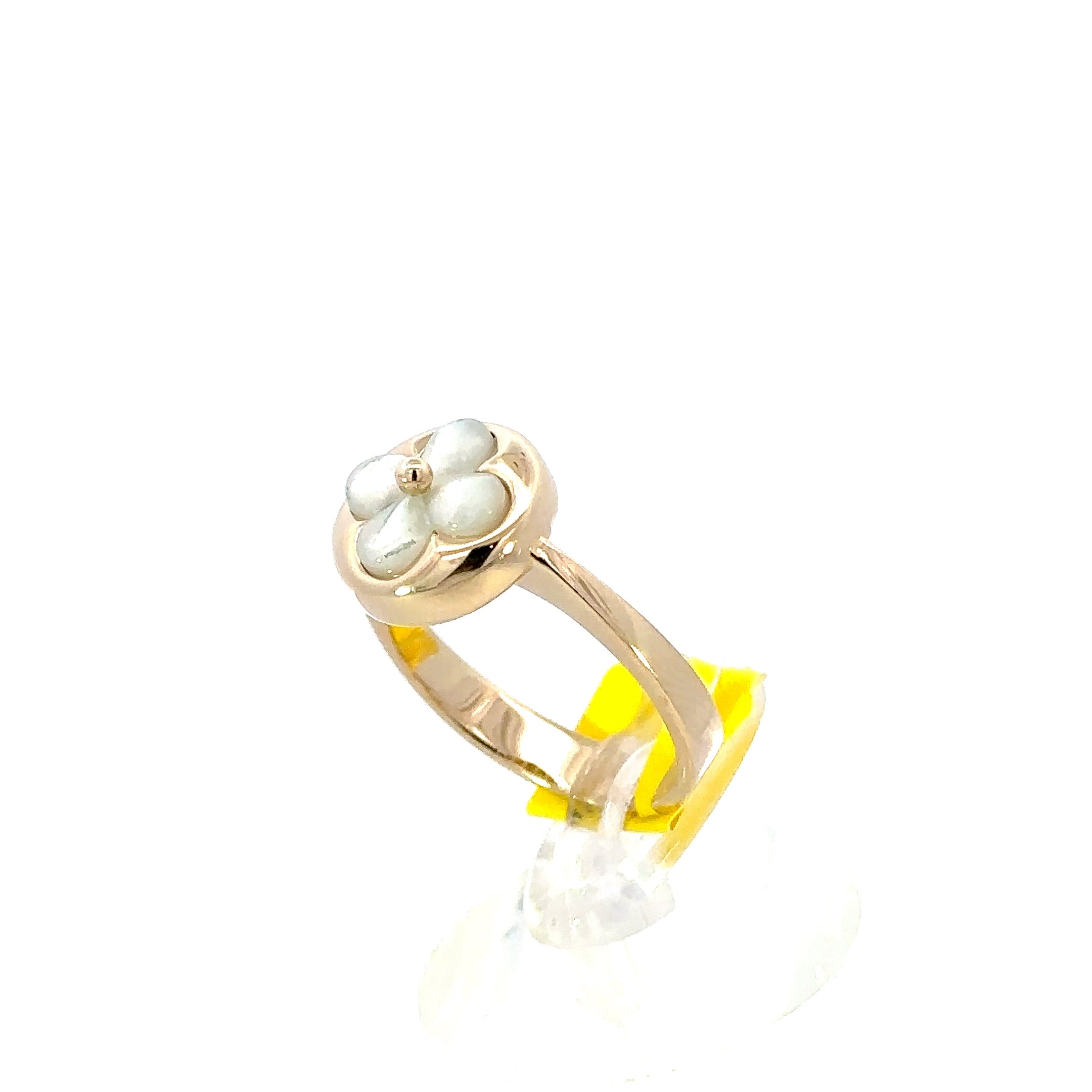 14K GOLD FLOWER MOTIF RING