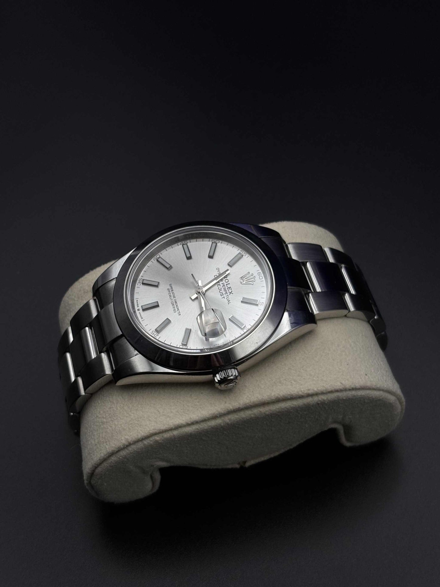 Rolex Datejust 41mm 126300 Steel Silver Dial Smooth Bezel Oyster 2019 — Pre-Owned