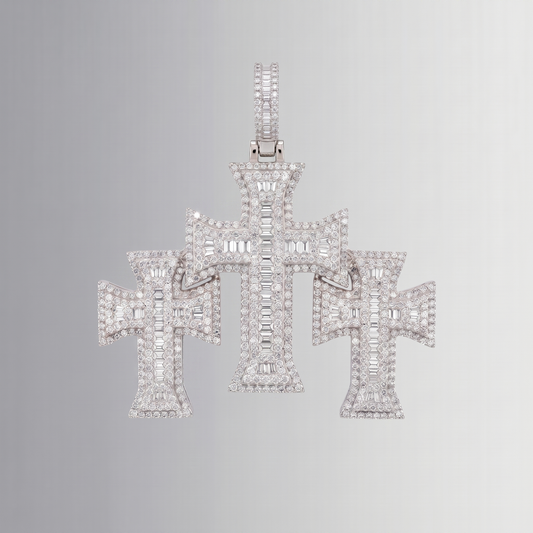 2.70 CTW Diamond Pendant – 10K Gold