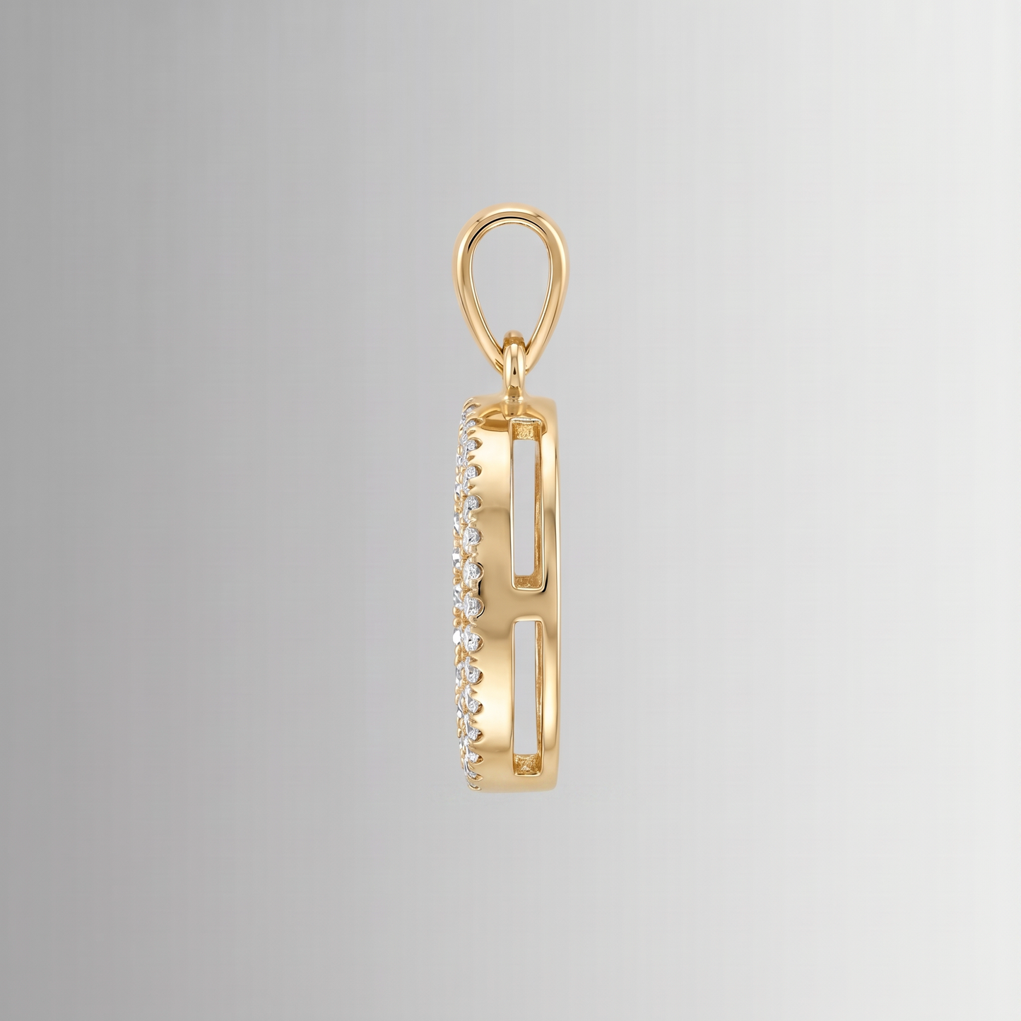 0.57 CTW Diamond Pendant – 10K Gold