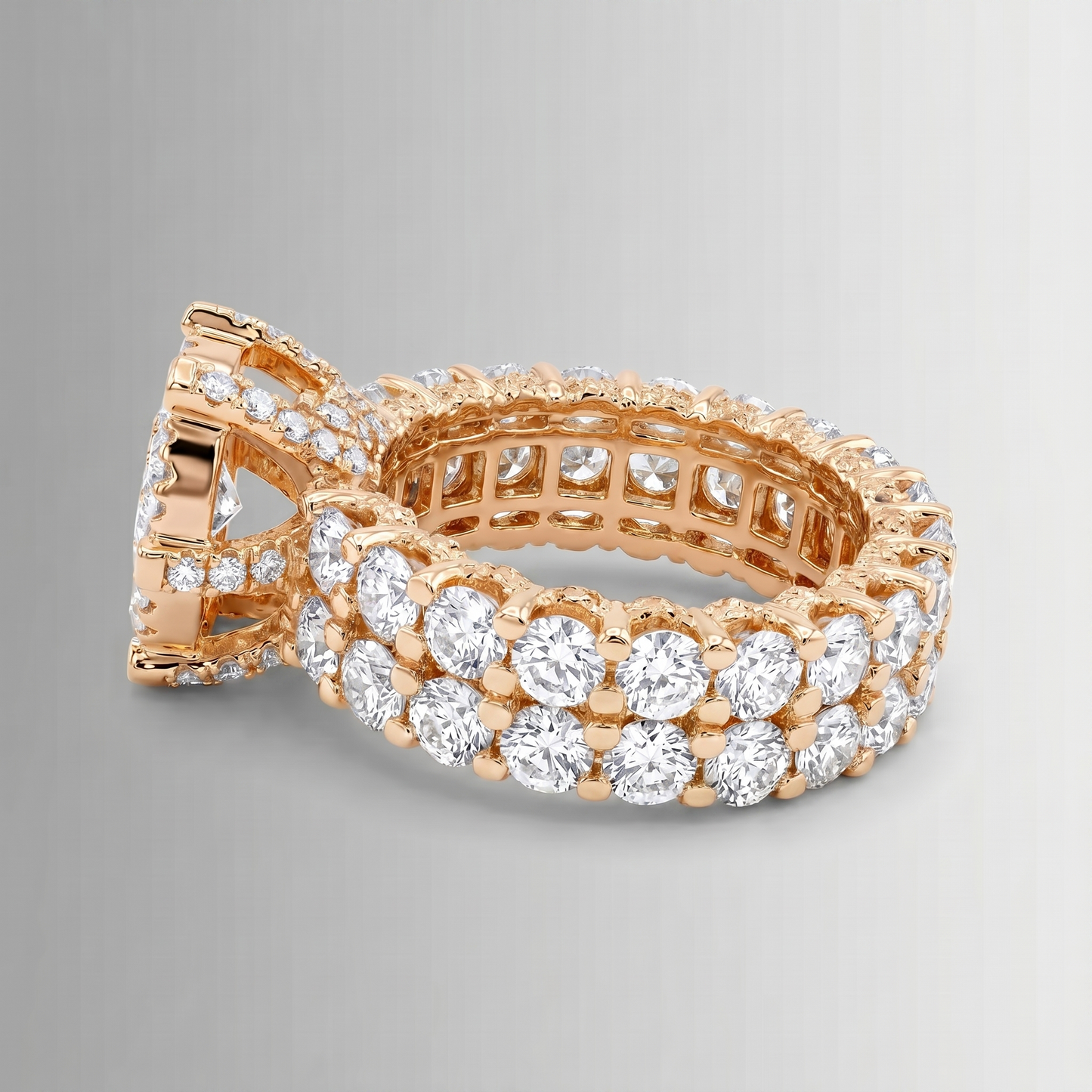 7.10 CTW Natural Diamond Piece – 14K Gold